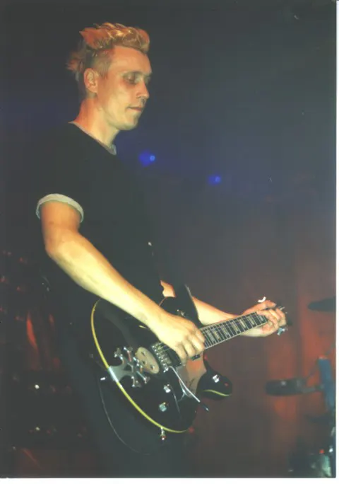 die ärzte in der Halle 401 am Flughafen Sylt