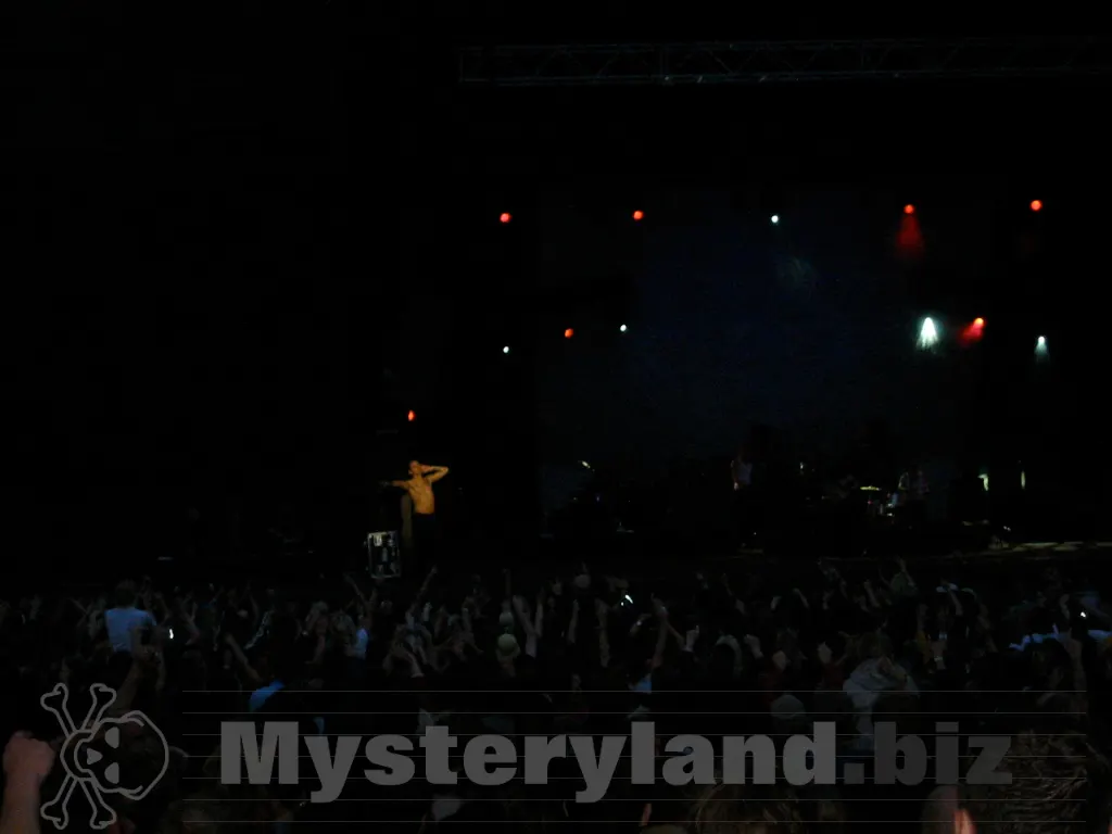 Dave Gahan beim Finale seines Konzerts im Hamburger Stadtpark
