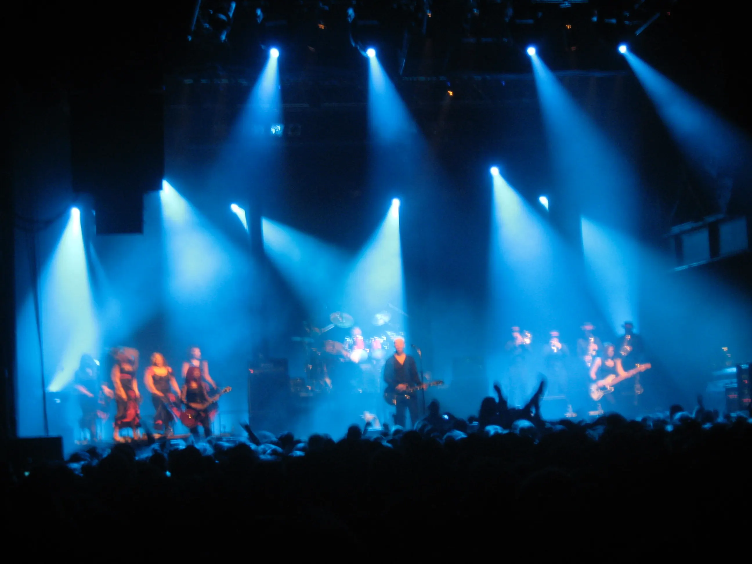 Farin Urlaub Racing Team live mit Bläsersatz im Palladium Köln