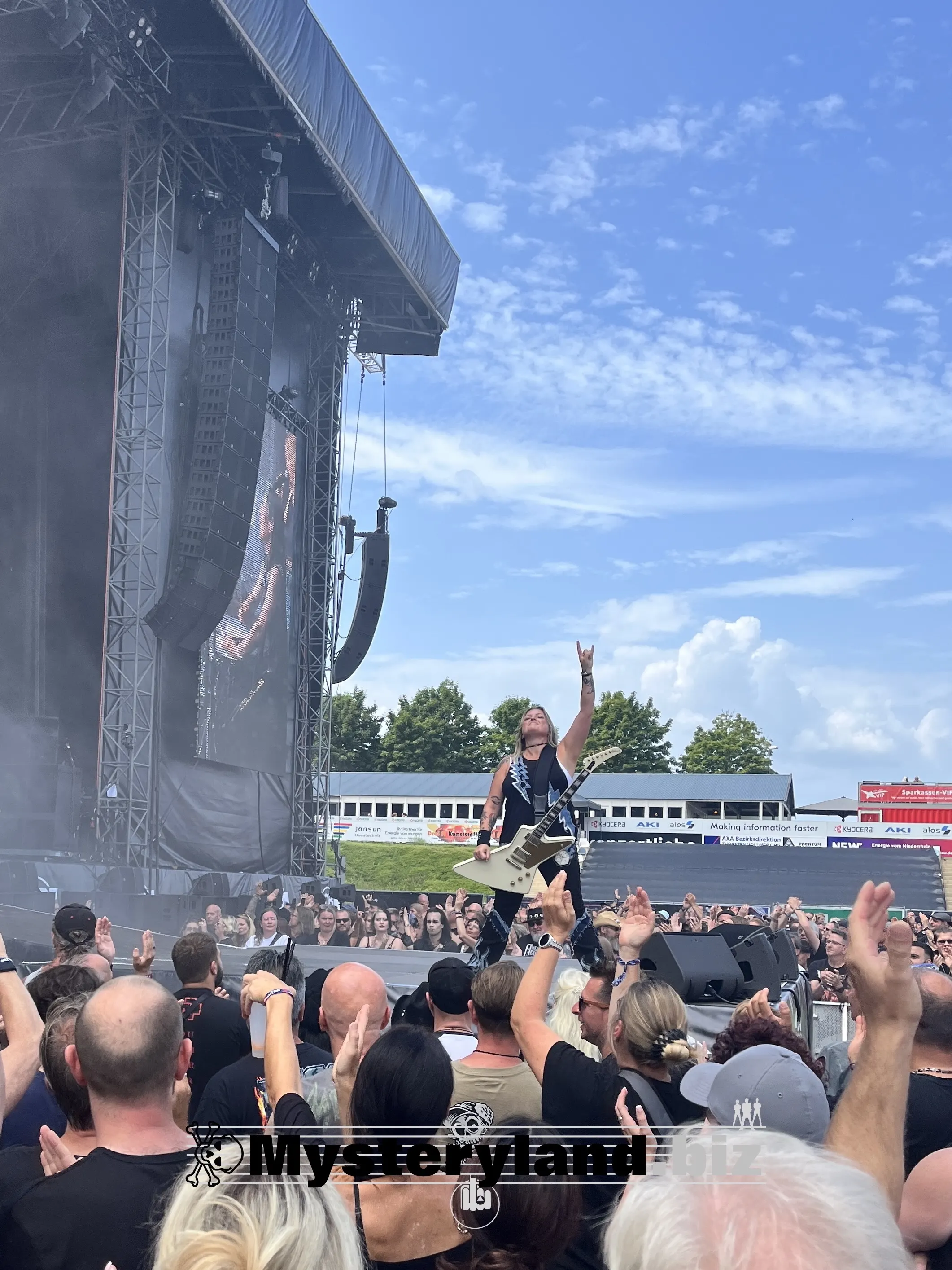Thundermother auf der Bühne