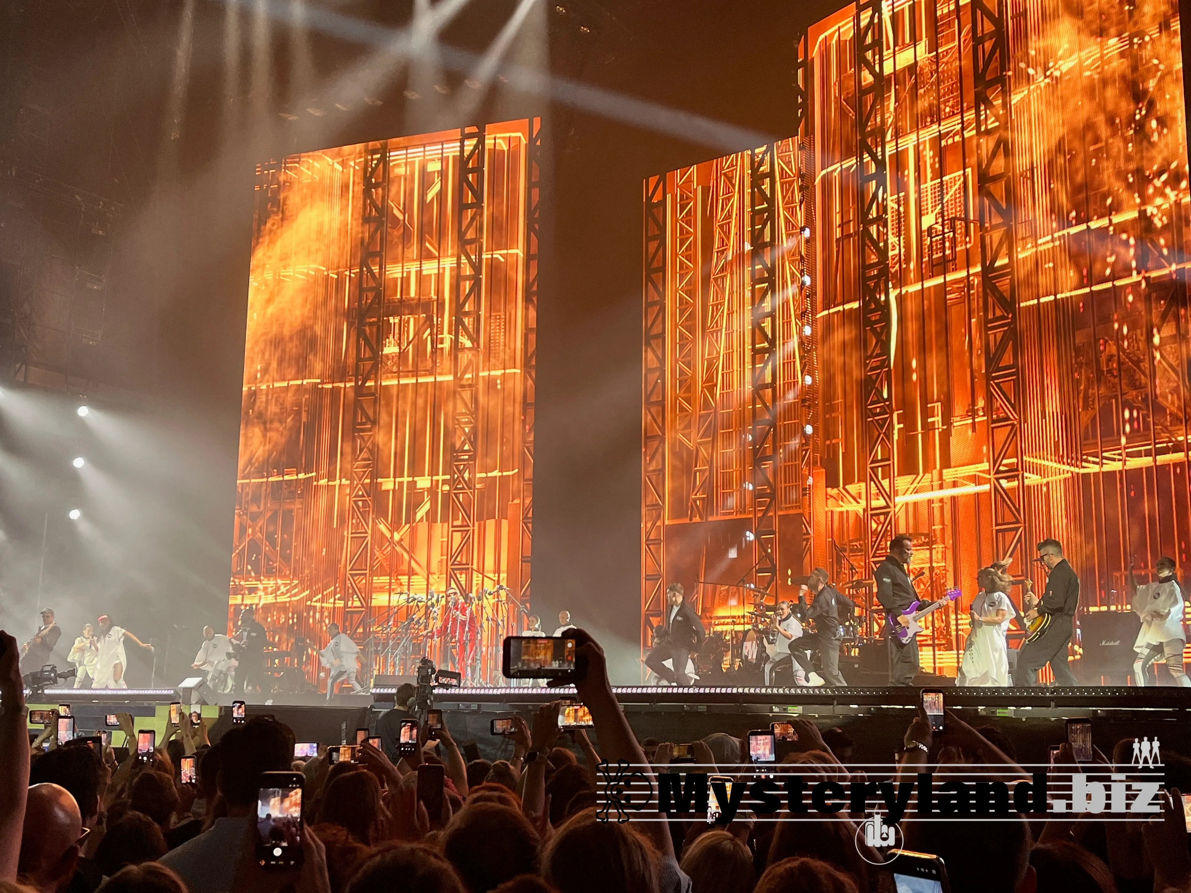Bühne